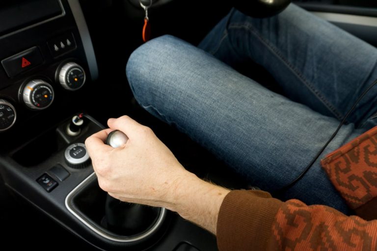 Manque D'huile Boite De Vitesse Manuelle Comment bien choisir sa boîte de vitesse automatique (BVA)?